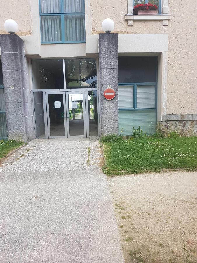 Les Jardins Du Parc Apartment Vitre  Exterior photo